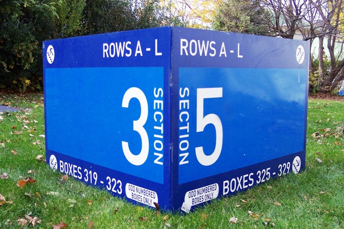 Loge-3-5-Sign-11-1-08.jpg