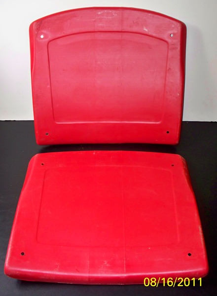 Red_Shea_Seat_Bottoms_8-2011.jpg