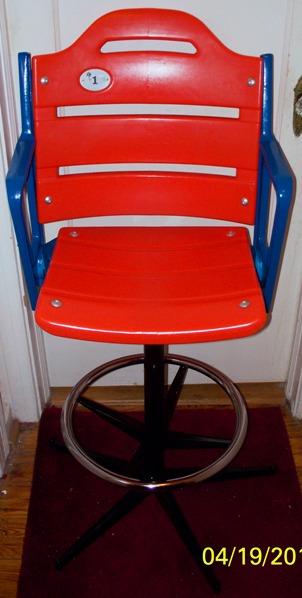 Shea_Barstool_4-2011.0250A.jpg